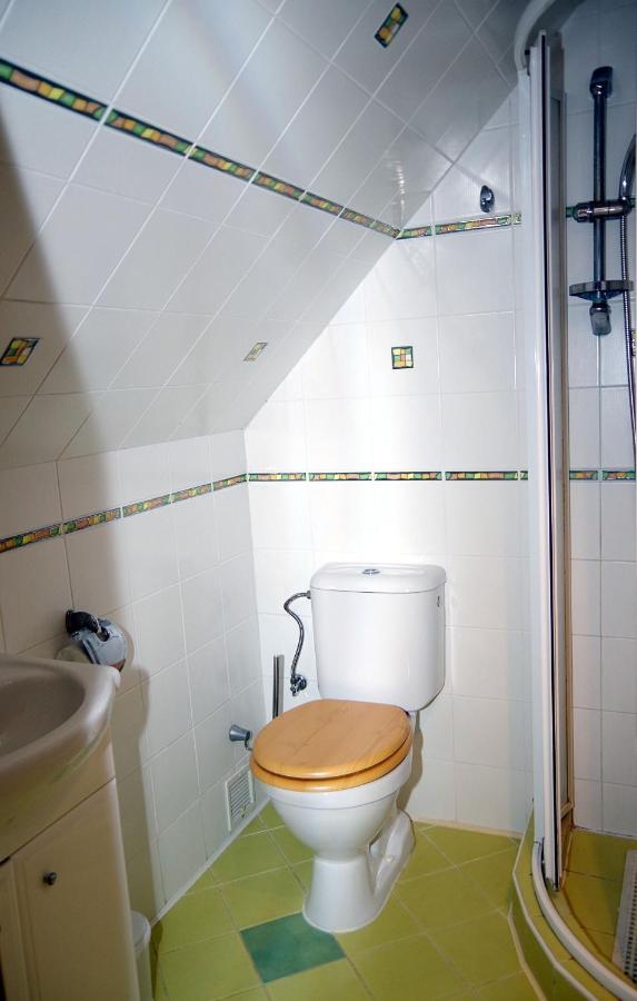 Sklep U Veselych Apartment Mutěnice Екстериор снимка
